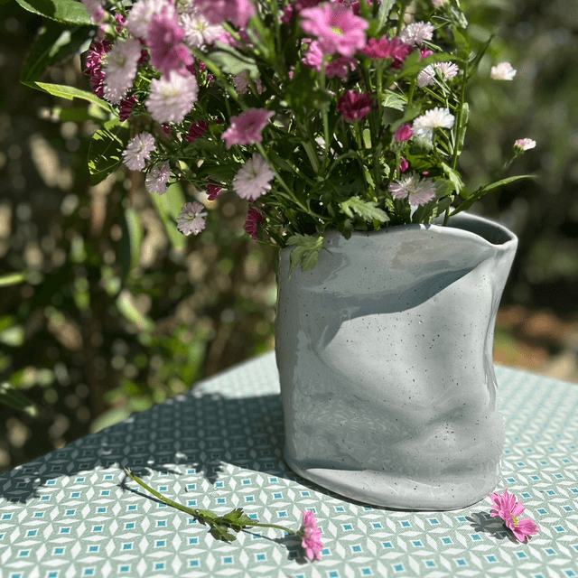 Vase formé deformé